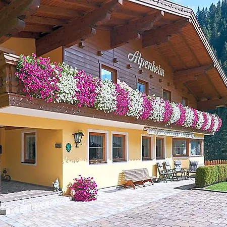 Haus Alpenheim Flachau