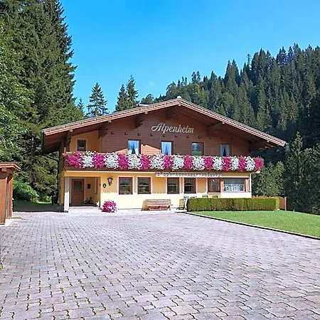 Guest house Haus Alpenheim