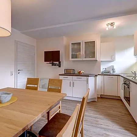 Haus Alpenheim Guest house 3*