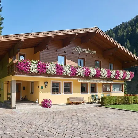 Haus Alpenheim Gasthuis Flachau
